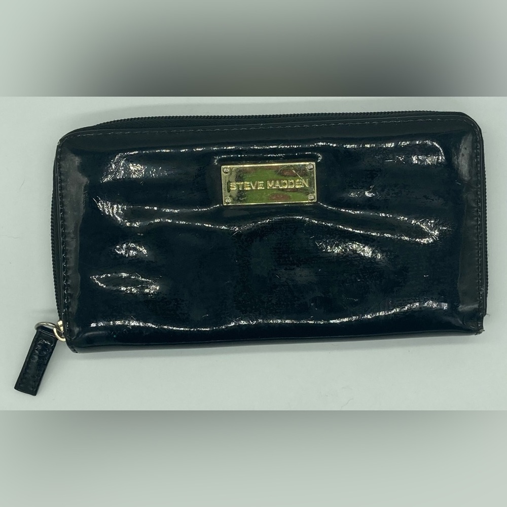 Steve Madden Black Travel Wallet